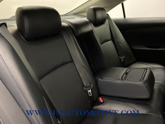 2012 Lexus Es 350 4dr Sdn, available for sale in Naugatuck, Connecticut | J&M Automotive Sls&Svc LLC. Naugatuck, Connecticut 2012 Lexus Es 350 4dr Sdn, available for sale in Naugatuck, Connecticut | J&M Automotive Sls&Svc LLC. Naugatuck, Connecticut
