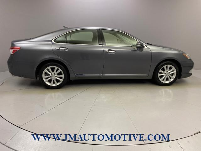 2012 Lexus Es 350 4dr Sdn, available for sale in Naugatuck, Connecticut | J&M Automotive Sls&Svc LLC. Naugatuck, Connecticut 2012 Lexus Es 350 4dr Sdn, available for sale in Naugatuck, Connecticut | J&M Automotive Sls&Svc LLC. Naugatuck, Connecticut