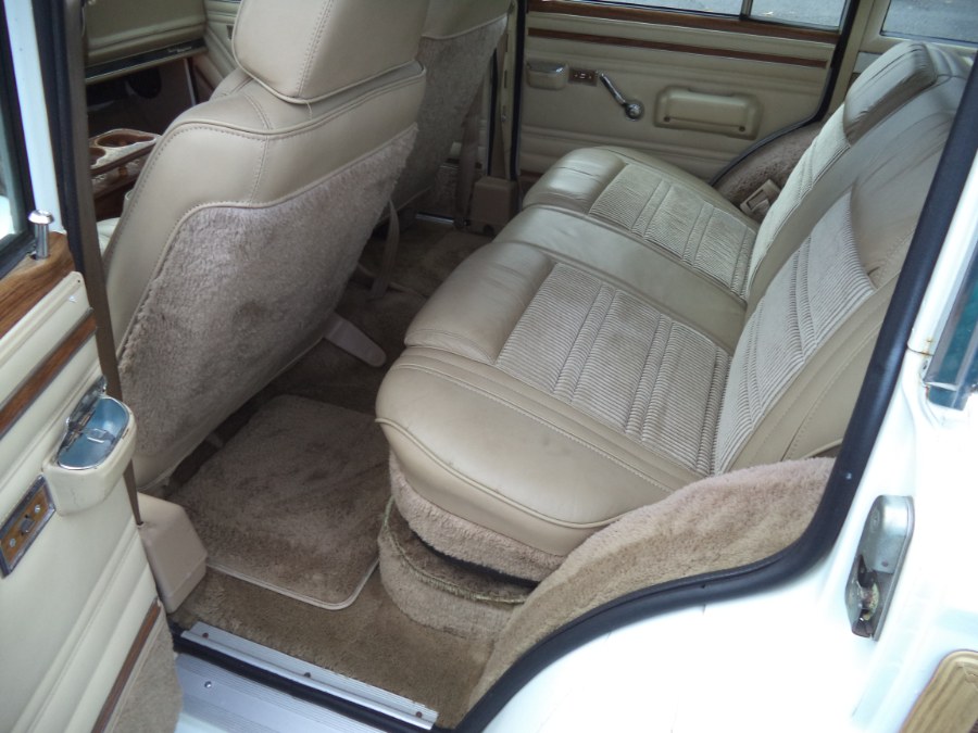 1990 Jeep Grand Wagoneer 4dr Wagon 4WD, available for sale in Naugatuck, Connecticut | Riverside Motorcars, LLC. Naugatuck, Connecticut 1990 Jeep Grand Wagoneer 4dr Wagon 4WD, available for sale in Naugatuck, Connecticut | Riverside Motorcars, LLC. Naugatuck, Connecticut