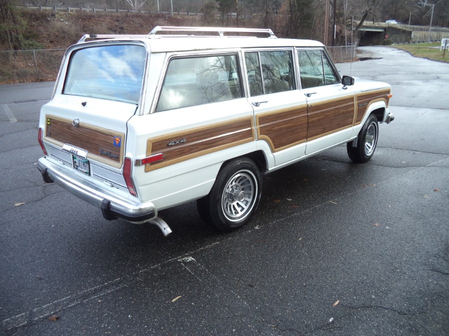 1990 Jeep Grand Wagoneer 4dr Wagon 4WD, available for sale in Naugatuck, Connecticut | Riverside Motorcars, LLC. Naugatuck, Connecticut 1990 Jeep Grand Wagoneer 4dr Wagon 4WD, available for sale in Naugatuck, Connecticut | Riverside Motorcars, LLC. Naugatuck, Connecticut