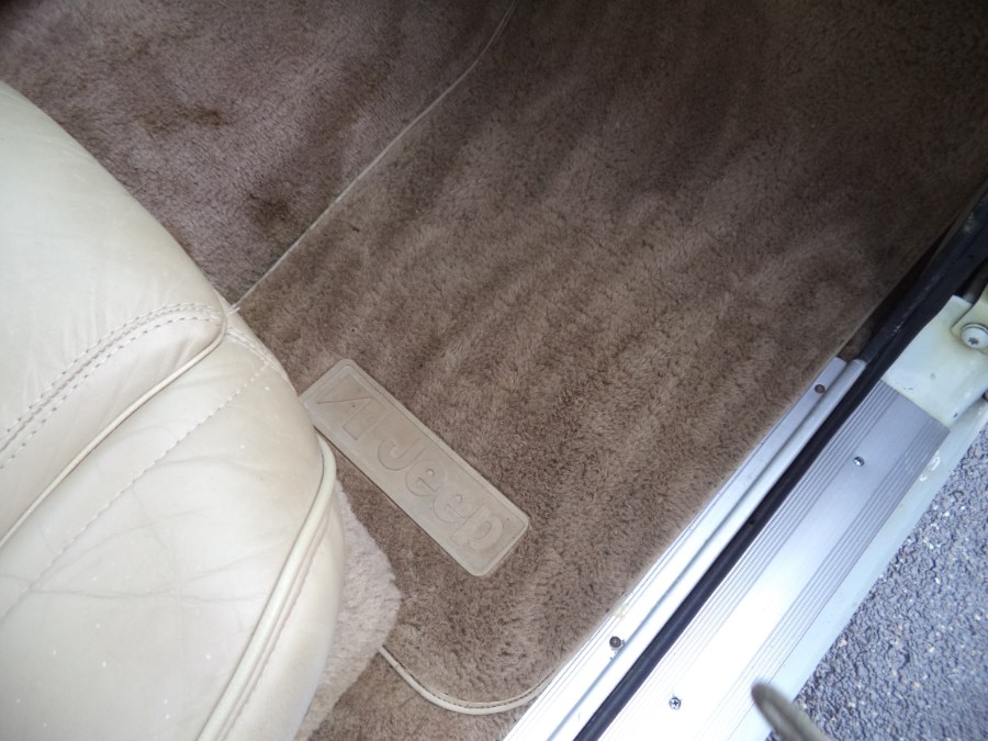 1990 Jeep Grand Wagoneer 4dr Wagon 4WD, available for sale in Naugatuck, Connecticut | Riverside Motorcars, LLC. Naugatuck, Connecticut 1990 Jeep Grand Wagoneer 4dr Wagon 4WD, available for sale in Naugatuck, Connecticut | Riverside Motorcars, LLC. Naugatuck, Connecticut