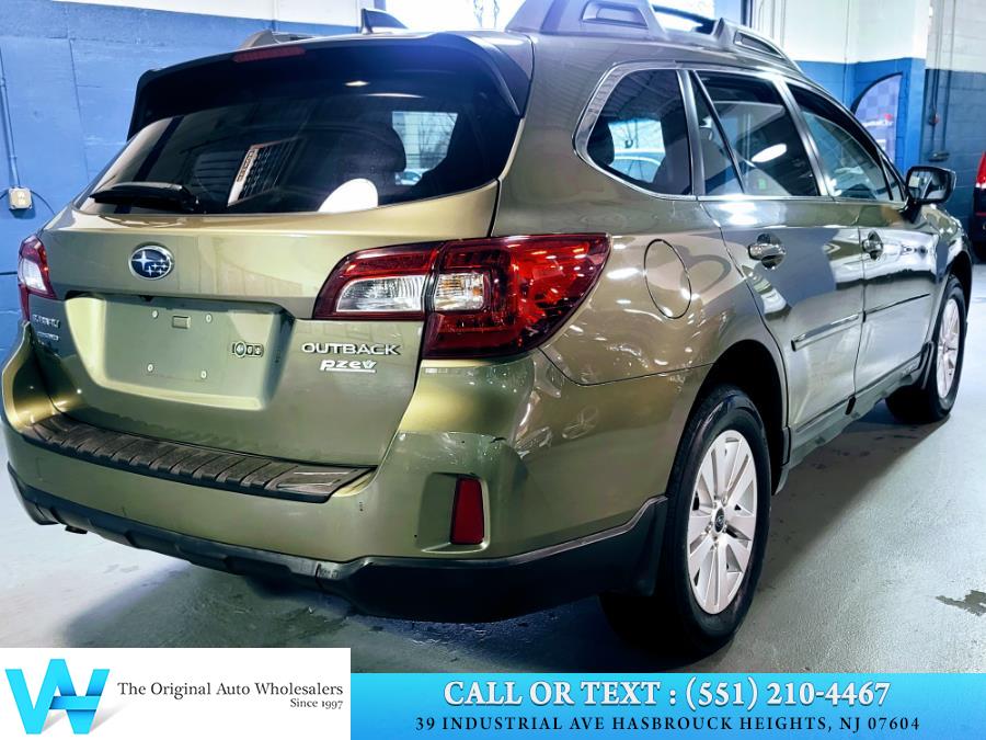 2017 Subaru Outback 2.5i Premium, available for sale in Hasbrouck Heights, New Jersey | AW Auto & Truck Wholesalers, Inc. Hasbrouck Heights, New Jersey 2017 Subaru Outback 2.5i Premium, available for sale in Hasbrouck Heights, New Jersey | AW Auto & Truck Wholesalers, Inc. Hasbrouck Heights, New Jersey