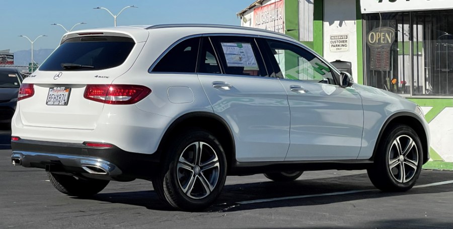 2016 Mercedes-Benz GLC 4MATIC 4dr GLC 300, available for sale in Corona, California | Green Light Auto. Corona, California 2016 Mercedes-Benz GLC 4MATIC 4dr GLC 300, available for sale in Corona, California | Green Light Auto. Corona, California