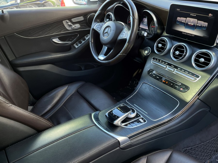 2016 Mercedes-Benz GLC 4MATIC 4dr GLC 300, available for sale in Corona, California | Green Light Auto. Corona, California 2016 Mercedes-Benz GLC 4MATIC 4dr GLC 300, available for sale in Corona, California | Green Light Auto. Corona, California