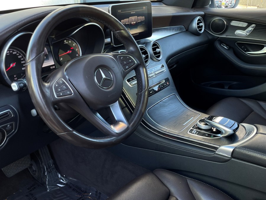 2016 Mercedes-Benz GLC 4MATIC 4dr GLC 300, available for sale in Corona, California | Green Light Auto. Corona, California 2016 Mercedes-Benz GLC 4MATIC 4dr GLC 300, available for sale in Corona, California | Green Light Auto. Corona, California