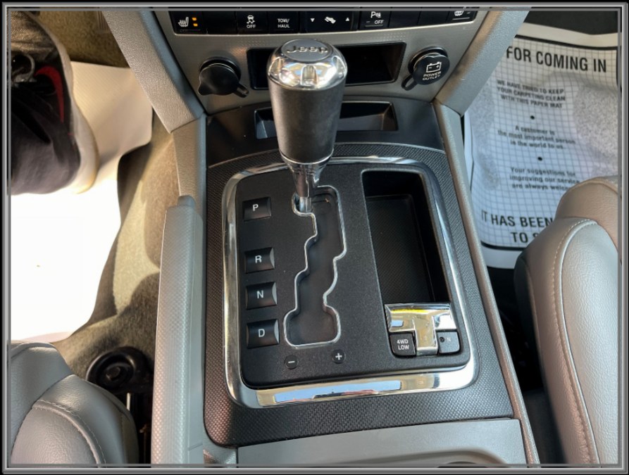 2007 Jeep Commander 4WD 4dr Sport, available for sale in Huntington Station, New York | My Auto Inc.. Huntington Station, New York 2007 Jeep Commander 4WD 4dr Sport, available for sale in Huntington Station, New York | My Auto Inc.. Huntington Station, New York