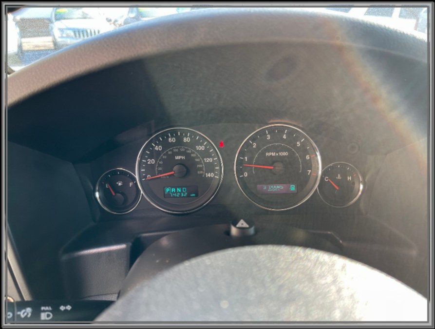 2007 Jeep Commander 4WD 4dr Sport, available for sale in Huntington Station, New York | My Auto Inc.. Huntington Station, New York 2007 Jeep Commander 4WD 4dr Sport, available for sale in Huntington Station, New York | My Auto Inc.. Huntington Station, New York