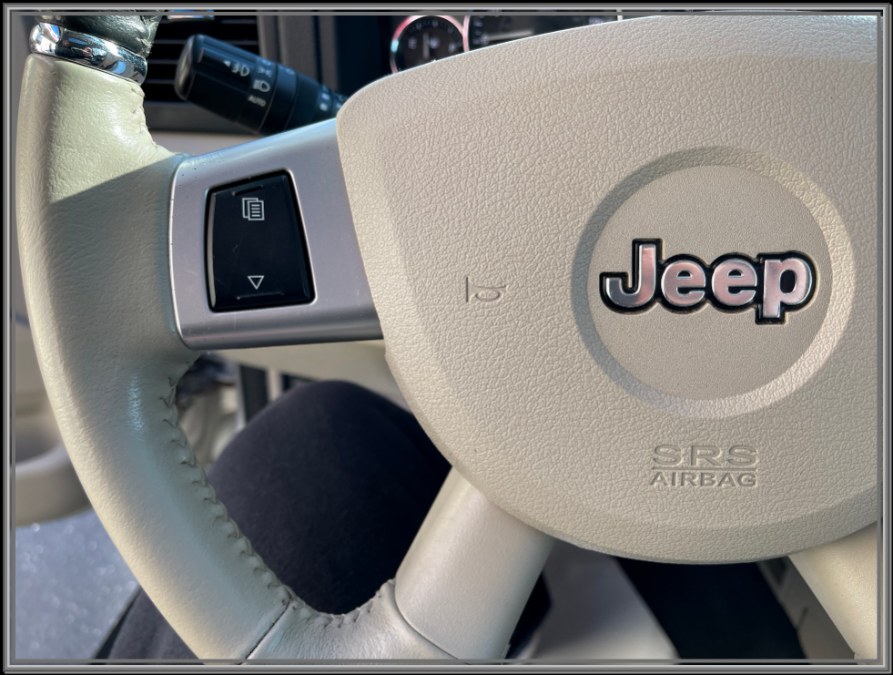 2010 Jeep Grand Cherokee 4WD 4dr Limited, available for sale in Huntington Station, New York | My Auto Inc.. Huntington Station, New York 2010 Jeep Grand Cherokee 4WD 4dr Limited, available for sale in Huntington Station, New York | My Auto Inc.. Huntington Station, New York