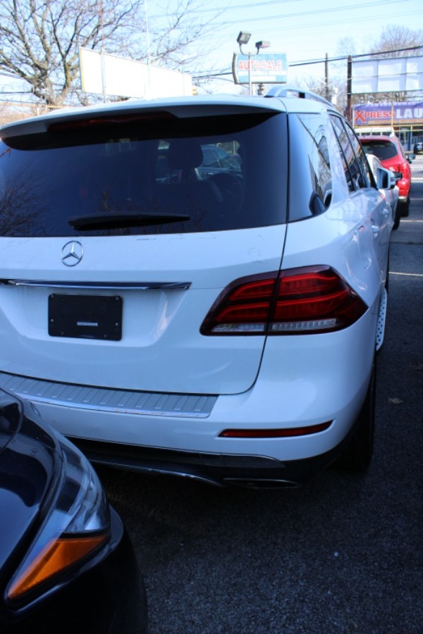 2017 Mercedes-Benz GLE GLE 350 SUV, available for sale in BROOKLYN, New York | Deals on Wheels International Auto. BROOKLYN, New York 2017 Mercedes-Benz GLE GLE 350 SUV, available for sale in BROOKLYN, New York | Deals on Wheels International Auto. BROOKLYN, New York