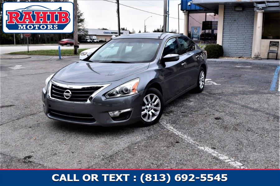 Used Nissan Altima 4dr Sdn I4 2.5 S 2014 | Rahib Motors. Winter Park, Florida