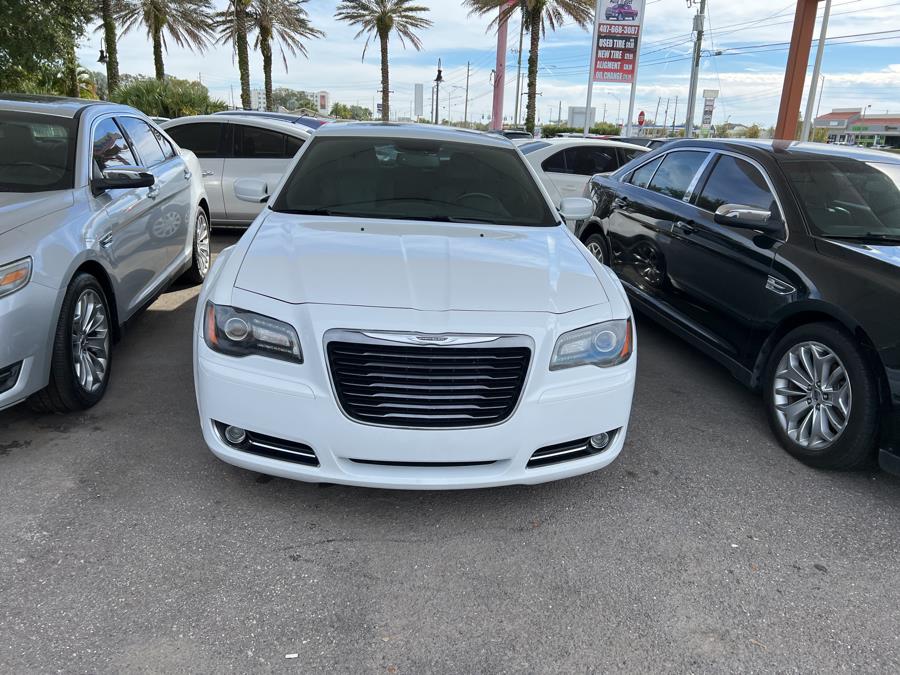 2014 Chrysler 300 4dr Sdn 300S RWD, available for sale in Kissimmee, Florida | Central florida Auto Trader. Kissimmee, Florida 2014 Chrysler 300 4dr Sdn 300S RWD, available for sale in Kissimmee, Florida | Central florida Auto Trader. Kissimmee, Florida