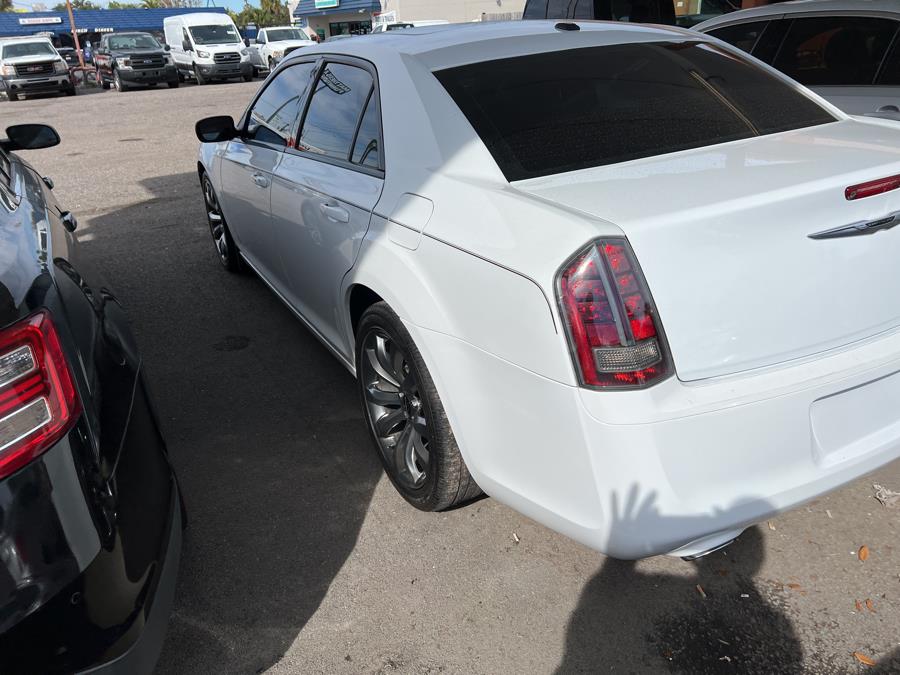 2014 Chrysler 300 4dr Sdn 300S RWD, available for sale in Kissimmee, Florida | Central florida Auto Trader. Kissimmee, Florida 2014 Chrysler 300 4dr Sdn 300S RWD, available for sale in Kissimmee, Florida | Central florida Auto Trader. Kissimmee, Florida