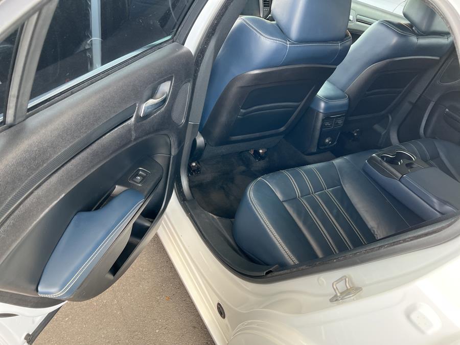 2014 Chrysler 300 4dr Sdn 300S RWD, available for sale in Kissimmee, Florida | Central florida Auto Trader. Kissimmee, Florida 2014 Chrysler 300 4dr Sdn 300S RWD, available for sale in Kissimmee, Florida | Central florida Auto Trader. Kissimmee, Florida
