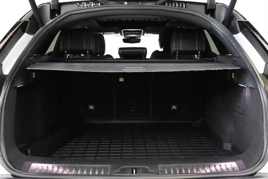 2018 Land Rover Range Rover Velar R-DYNAMIC SE, available for sale in Paterson, New Jersey | Fast Track Motors. Paterson, New Jersey 2018 Land Rover Range Rover Velar R-DYNAMIC SE, available for sale in Paterson, New Jersey | Fast Track Motors. Paterson, New Jersey