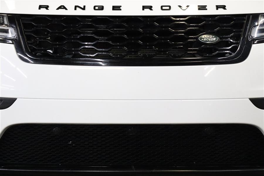 2018 Land Rover Range Rover Velar R-DYNAMIC SE, available for sale in Paterson, New Jersey | Fast Track Motors. Paterson, New Jersey 2018 Land Rover Range Rover Velar R-DYNAMIC SE, available for sale in Paterson, New Jersey | Fast Track Motors. Paterson, New Jersey