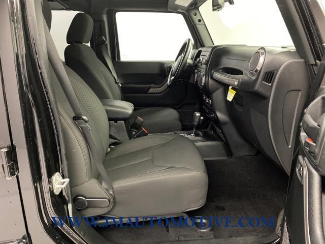 2017 Jeep Wrangler Unlimited Sport 4x4, available for sale in Naugatuck, Connecticut | J&M Automotive Sls&Svc LLC. Naugatuck, Connecticut 2017 Jeep Wrangler Unlimited Sport 4x4, available for sale in Naugatuck, Connecticut | J&M Automotive Sls&Svc LLC. Naugatuck, Connecticut
