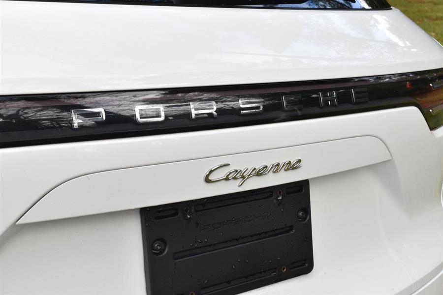 2020 Porsche Cayenne Base AWD 4dr SUV, available for sale in Great Neck, New York | Camy Cars. Great Neck, New York 2020 Porsche Cayenne Base AWD 4dr SUV, available for sale in Great Neck, New York | Camy Cars. Great Neck, New York
