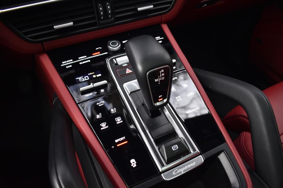 2020 Porsche Cayenne Base AWD 4dr SUV, available for sale in Great Neck, New York | Camy Cars. Great Neck, New York 2020 Porsche Cayenne Base AWD 4dr SUV, available for sale in Great Neck, New York | Camy Cars. Great Neck, New York