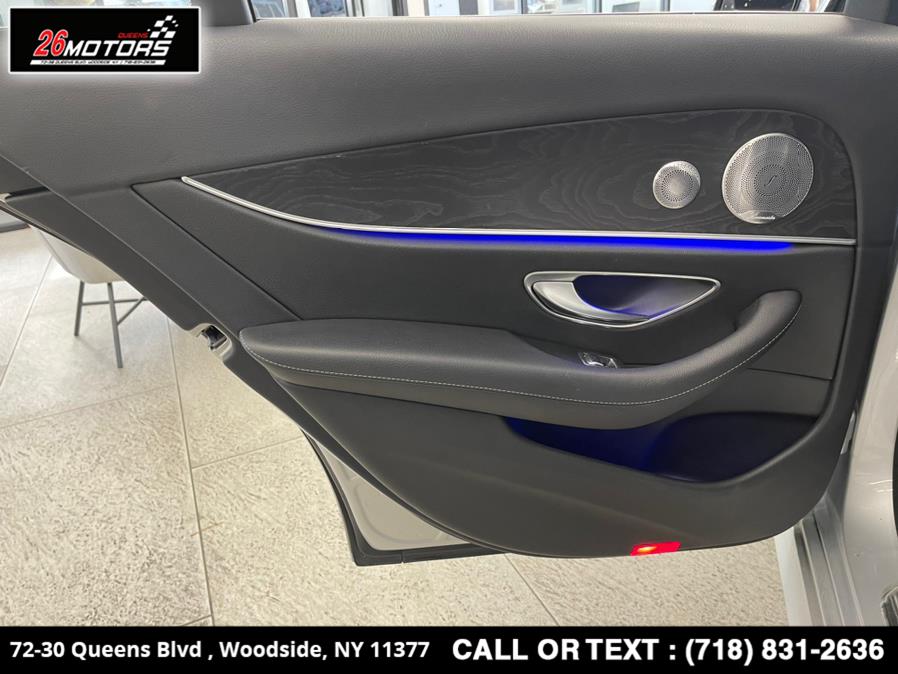 Used Mercedes-Benz E-Class E 300 Luxury 4MATIC Sedan 2017 | 26 Motors Queens. Woodside, New York Used Mercedes-Benz E-Class E 300 Luxury 4MATIC Sedan 2017 | 26 Motors Queens. Woodside, New York