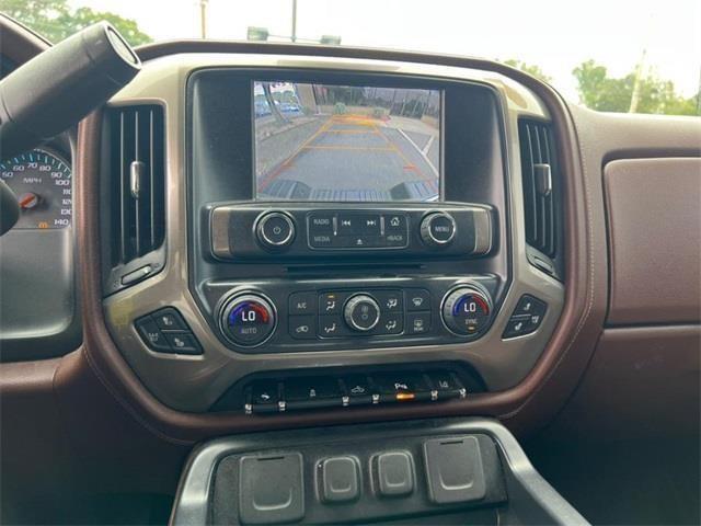 2014 Chevrolet Silverado 1500 High Country, available for sale in Stratford, Connecticut | Wiz Leasing Inc. Stratford, Connecticut 2014 Chevrolet Silverado 1500 High Country, available for sale in Stratford, Connecticut | Wiz Leasing Inc. Stratford, Connecticut