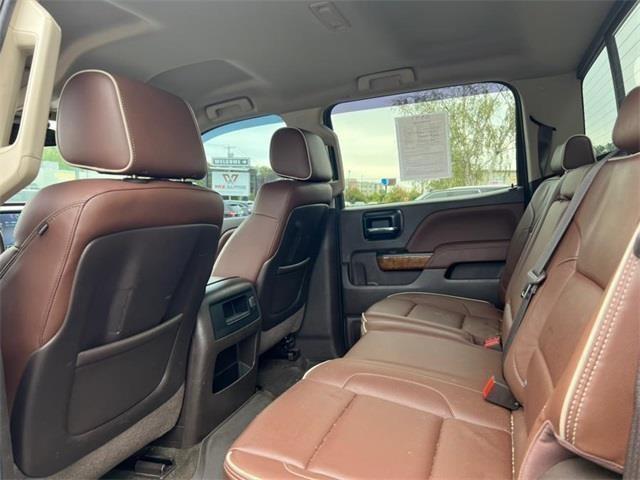 2014 Chevrolet Silverado 1500 High Country, available for sale in Stratford, Connecticut | Wiz Leasing Inc. Stratford, Connecticut 2014 Chevrolet Silverado 1500 High Country, available for sale in Stratford, Connecticut | Wiz Leasing Inc. Stratford, Connecticut