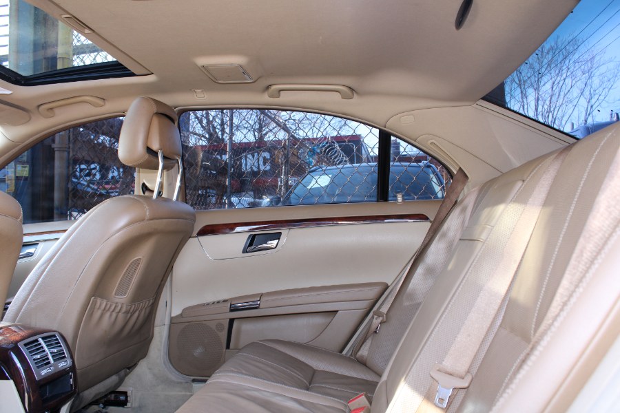 2008 Mercedes-Benz S-Class S550 photo