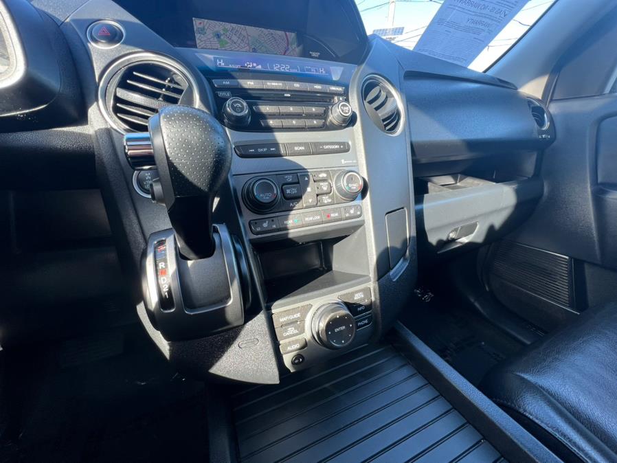 2015 Honda Pilot 4WD 4dr EX-L w/Navi, available for sale in Lodi, New Jersey | Route 46 Auto Sales Inc. Lodi, New Jersey 2015 Honda Pilot 4WD 4dr EX-L w/Navi, available for sale in Lodi, New Jersey | Route 46 Auto Sales Inc. Lodi, New Jersey