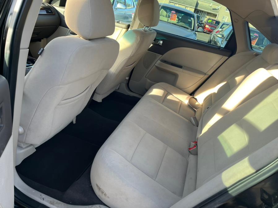 Used Ford Taurus 4dr Sdn SEL AWD 2008 | CT Car Co LLC. East Windsor, Connecticut Used Ford Taurus 4dr Sdn SEL AWD 2008 | CT Car Co LLC. East Windsor, Connecticut