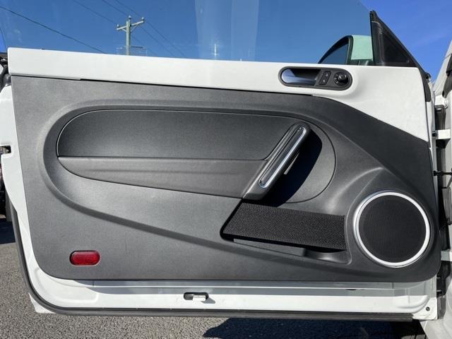 2019 Volkswagen Beetle Convertible 2.0T S, available for sale in Brookfield, Connecticut | Blasius Federal Road. Brookfield, Connecticut 2019 Volkswagen Beetle Convertible 2.0T S, available for sale in Brookfield, Connecticut | Blasius Federal Road. Brookfield, Connecticut