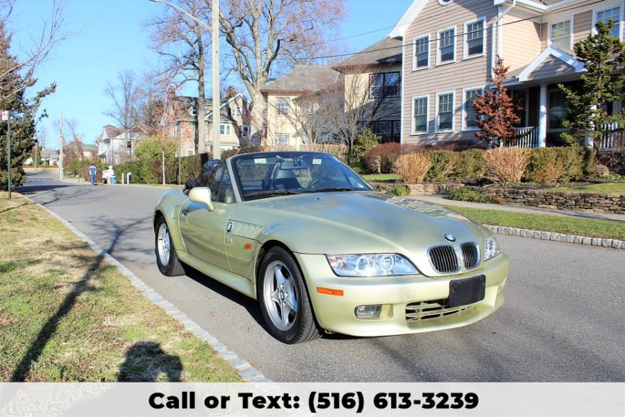 2001 BMW Z3-Series Z3 2dr Roadster 3.0i, available for sale in Great Neck, New York | Great Neck Car Buyers & Sellers. Great Neck, New York 2001 BMW Z3-Series Z3 2dr Roadster 3.0i, available for sale in Great Neck, New York | Great Neck Car Buyers & Sellers. Great Neck, New York