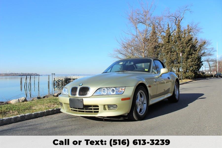 2001 BMW Z3-Series Z3 2dr Roadster 3.0i, available for sale in Great Neck, New York | Great Neck Car Buyers & Sellers. Great Neck, New York 2001 BMW Z3-Series Z3 2dr Roadster 3.0i, available for sale in Great Neck, New York | Great Neck Car Buyers & Sellers. Great Neck, New York