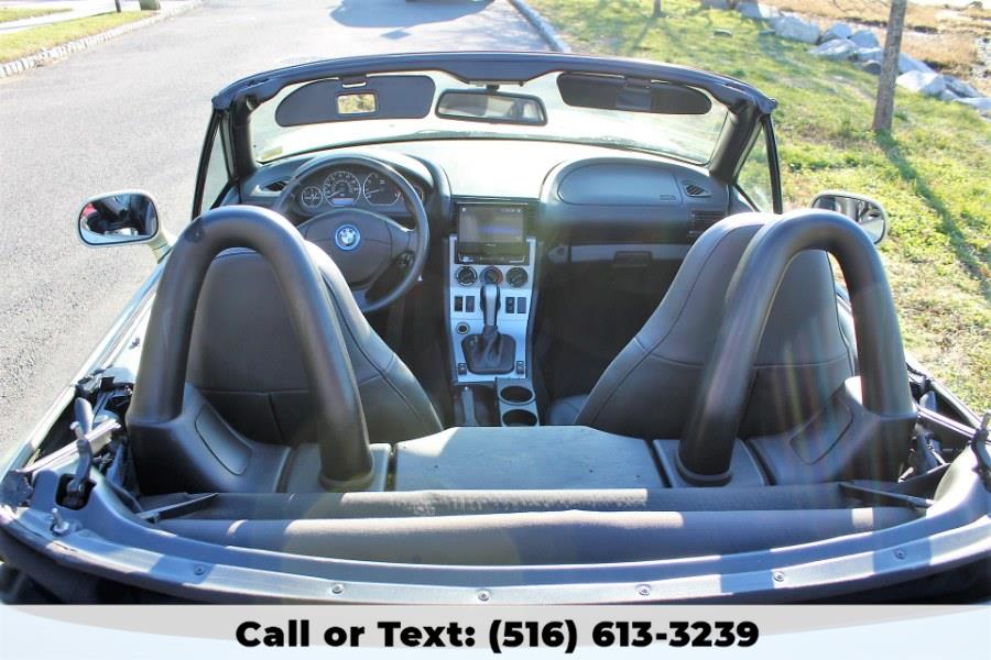 2001 BMW Z3-Series Z3 2dr Roadster 3.0i, available for sale in Great Neck, New York | Great Neck Car Buyers & Sellers. Great Neck, New York 2001 BMW Z3-Series Z3 2dr Roadster 3.0i, available for sale in Great Neck, New York | Great Neck Car Buyers & Sellers. Great Neck, New York