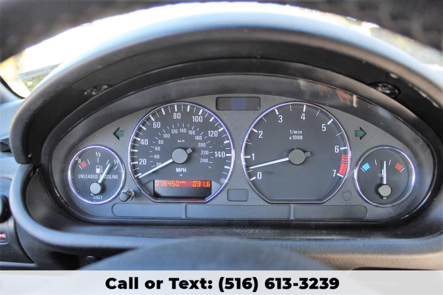 2001 BMW Z3-Series Z3 2dr Roadster 3.0i, available for sale in Great Neck, New York | Great Neck Car Buyers & Sellers. Great Neck, New York 2001 BMW Z3-Series Z3 2dr Roadster 3.0i, available for sale in Great Neck, New York | Great Neck Car Buyers & Sellers. Great Neck, New York