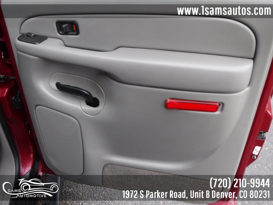 2005 Chevrolet Avalanche 1500 5dr Crew Cab 130" WB 4WD Z71, available for sale in Denver, Colorado | Sam's Automotive. Denver, Colorado 2005 Chevrolet Avalanche 1500 5dr Crew Cab 130" WB 4WD Z71, available for sale in Denver, Colorado | Sam's Automotive. Denver, Colorado