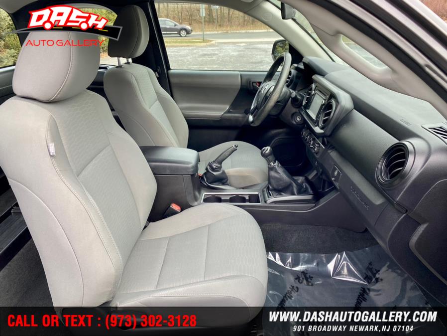 2016 Toyota Tacoma 4WD Access Cab I4 AT SR5 (Natl), available for sale in Newark, New Jersey | Dash Auto Gallery Inc.. Newark, New Jersey 2016 Toyota Tacoma 4WD Access Cab I4 AT SR5 (Natl), available for sale in Newark, New Jersey | Dash Auto Gallery Inc.. Newark, New Jersey