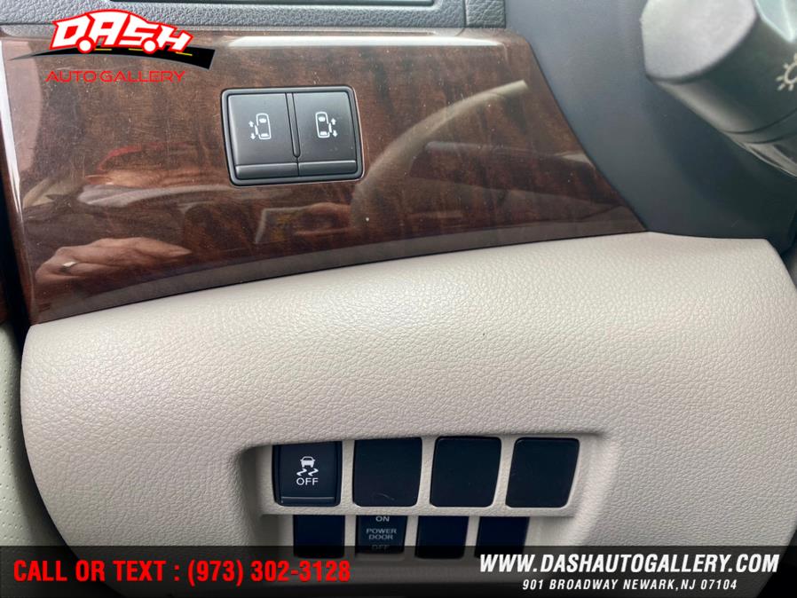 2014 Nissan Quest 4dr SV, available for sale in Newark, New Jersey | Dash Auto Gallery Inc.. Newark, New Jersey 2014 Nissan Quest 4dr SV, available for sale in Newark, New Jersey | Dash Auto Gallery Inc.. Newark, New Jersey