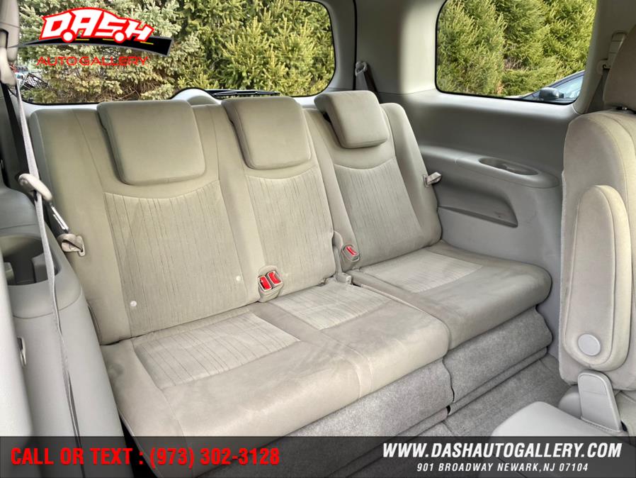 2014 Nissan Quest 4dr SV, available for sale in Newark, New Jersey | Dash Auto Gallery Inc.. Newark, New Jersey 2014 Nissan Quest 4dr SV, available for sale in Newark, New Jersey | Dash Auto Gallery Inc.. Newark, New Jersey