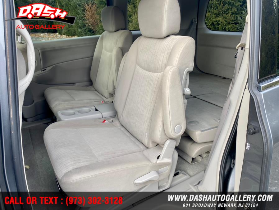 2014 Nissan Quest 4dr SV, available for sale in Newark, New Jersey | Dash Auto Gallery Inc.. Newark, New Jersey 2014 Nissan Quest 4dr SV, available for sale in Newark, New Jersey | Dash Auto Gallery Inc.. Newark, New Jersey