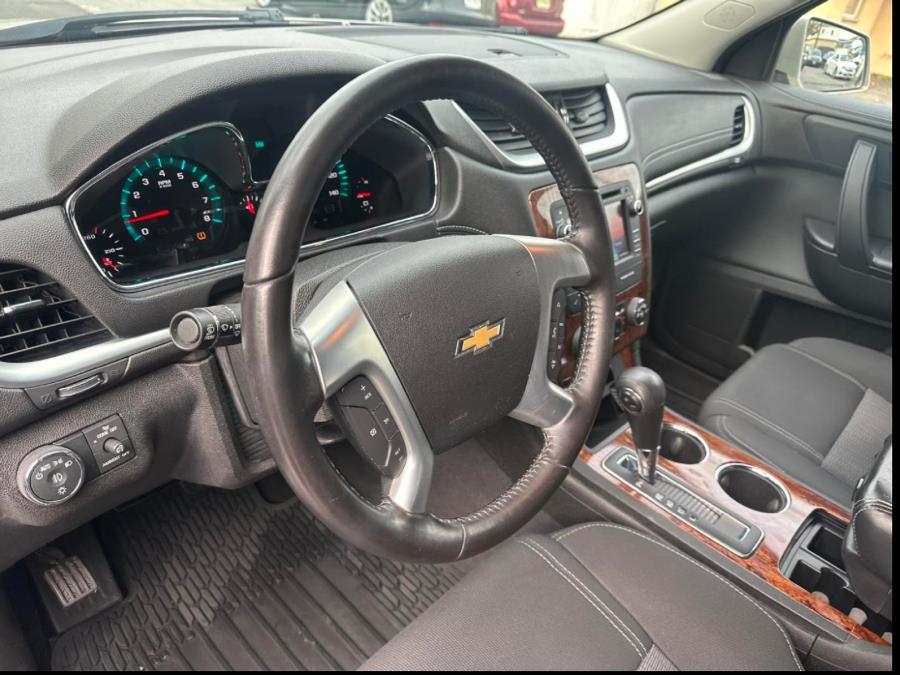 2014 Chevrolet Traverse LT AWD 4dr SUV w/1LT, available for sale in Lodi, New Jersey | Route 46 Auto Sales Inc. Lodi, New Jersey 2014 Chevrolet Traverse LT AWD 4dr SUV w/1LT, available for sale in Lodi, New Jersey | Route 46 Auto Sales Inc. Lodi, New Jersey