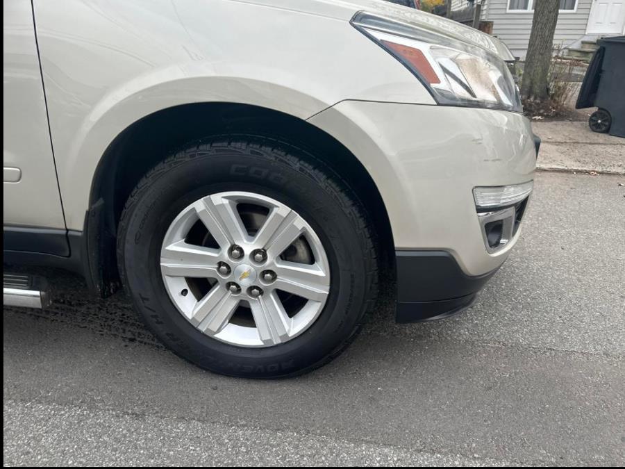 2014 Chevrolet Traverse LT AWD 4dr SUV w/1LT, available for sale in Lodi, New Jersey | Route 46 Auto Sales Inc. Lodi, New Jersey 2014 Chevrolet Traverse LT AWD 4dr SUV w/1LT, available for sale in Lodi, New Jersey | Route 46 Auto Sales Inc. Lodi, New Jersey