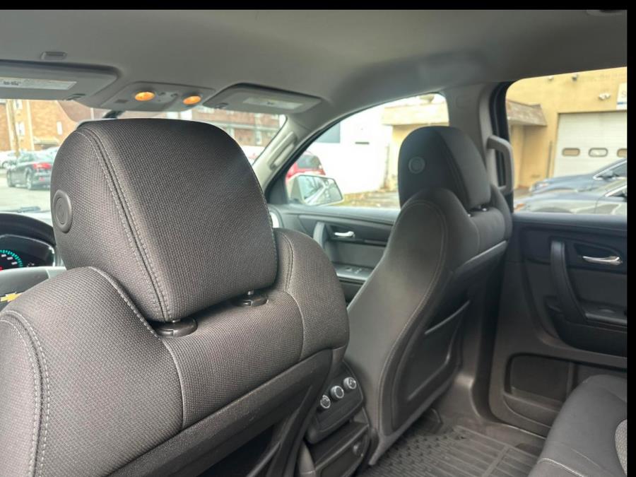 2014 Chevrolet Traverse LT AWD 4dr SUV w/1LT, available for sale in Lodi, New Jersey | Route 46 Auto Sales Inc. Lodi, New Jersey 2014 Chevrolet Traverse LT AWD 4dr SUV w/1LT, available for sale in Lodi, New Jersey | Route 46 Auto Sales Inc. Lodi, New Jersey