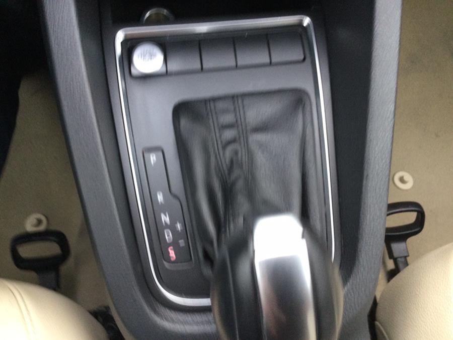 2015 Volkswagen Jetta Sedan 4dr Auto 1.8T Sport PZEV, available for sale in Plantsville, Connecticut | L&S Automotive LLC. Plantsville, Connecticut 2015 Volkswagen Jetta Sedan 4dr Auto 1.8T Sport PZEV, available for sale in Plantsville, Connecticut | L&S Automotive LLC. Plantsville, Connecticut