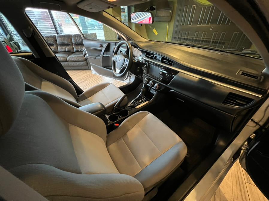 2016 Toyota Corolla 4dr Sdn Auto L (Natl), available for sale in West Hartford, Connecticut | AutoMax. West Hartford, Connecticut 2016 Toyota Corolla 4dr Sdn Auto L (Natl), available for sale in West Hartford, Connecticut | AutoMax. West Hartford, Connecticut