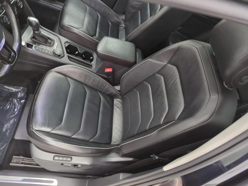 Used Volkswagen Tiguan SEL Premium 2018 | Car Revolution. Maple Shade, New Jersey Used Volkswagen Tiguan SEL Premium 2018 | Car Revolution. Maple Shade, New Jersey