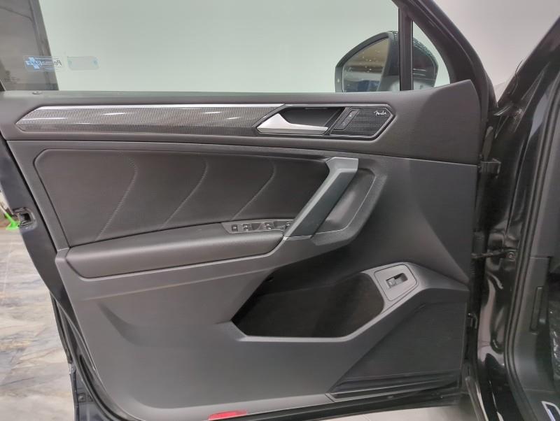Used Volkswagen Tiguan SEL Premium 2018 | Car Revolution. Maple Shade, New Jersey Used Volkswagen Tiguan SEL Premium 2018 | Car Revolution. Maple Shade, New Jersey