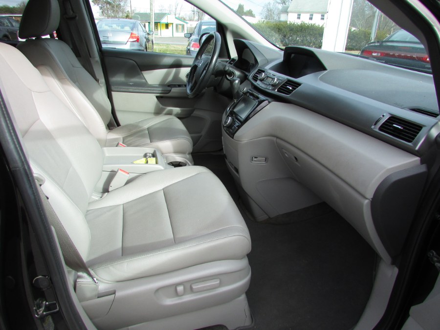 2015 Honda Odyssey 5dr EX-L, available for sale in East Windsor, Connecticut | United Auto Sales of E Windsor, Inc. East Windsor, Connecticut 2015 Honda Odyssey 5dr EX-L, available for sale in East Windsor, Connecticut | United Auto Sales of E Windsor, Inc. East Windsor, Connecticut