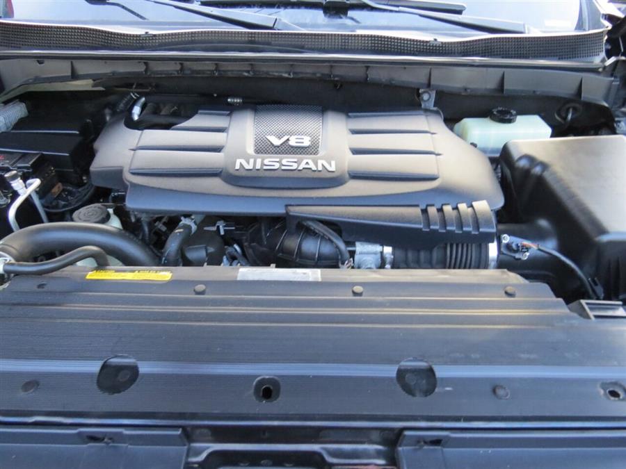 2017 Nissan Titan Platinum Reserve 4x4 4dr Crew Cab, available for sale in Auburn, Maine | Lake City Exports Inc. Auburn, Maine 2017 Nissan Titan Platinum Reserve 4x4 4dr Crew Cab, available for sale in Auburn, Maine | Lake City Exports Inc. Auburn, Maine