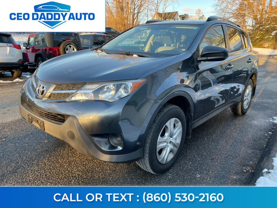 Used Toyota RAV4 FWD 4dr LE (Natl) 2015 | CEO DADDY AUTO. Online only, Connecticut