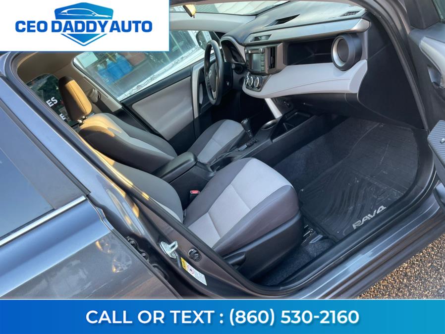 Used Toyota RAV4 FWD 4dr LE (Natl) 2015 | CEO DADDY AUTO. Online only, Connecticut Used Toyota RAV4 FWD 4dr LE (Natl) 2015 | CEO DADDY AUTO. Online only, Connecticut