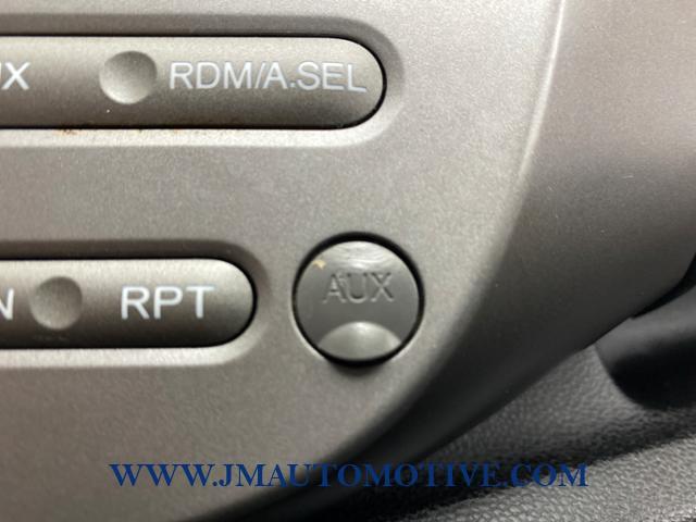 2013 Honda Fit 5dr HB Auto, available for sale in Naugatuck, Connecticut | J&M Automotive Sls&Svc LLC. Naugatuck, Connecticut 2013 Honda Fit 5dr HB Auto, available for sale in Naugatuck, Connecticut | J&M Automotive Sls&Svc LLC. Naugatuck, Connecticut
